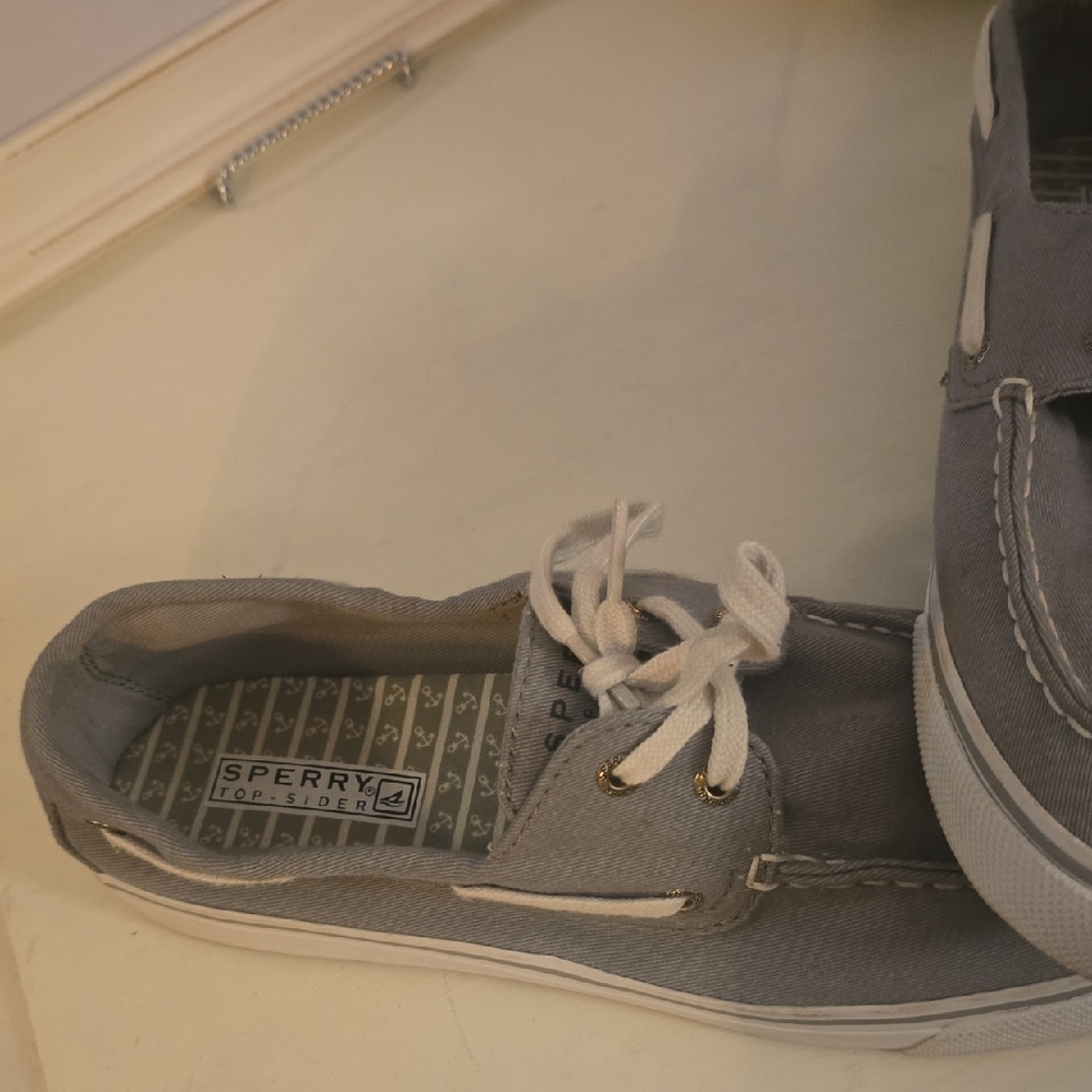 Sperry womans Light Gray Boat Shoes